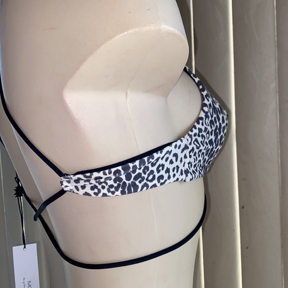 Leopard Print - Picture 2 of 3